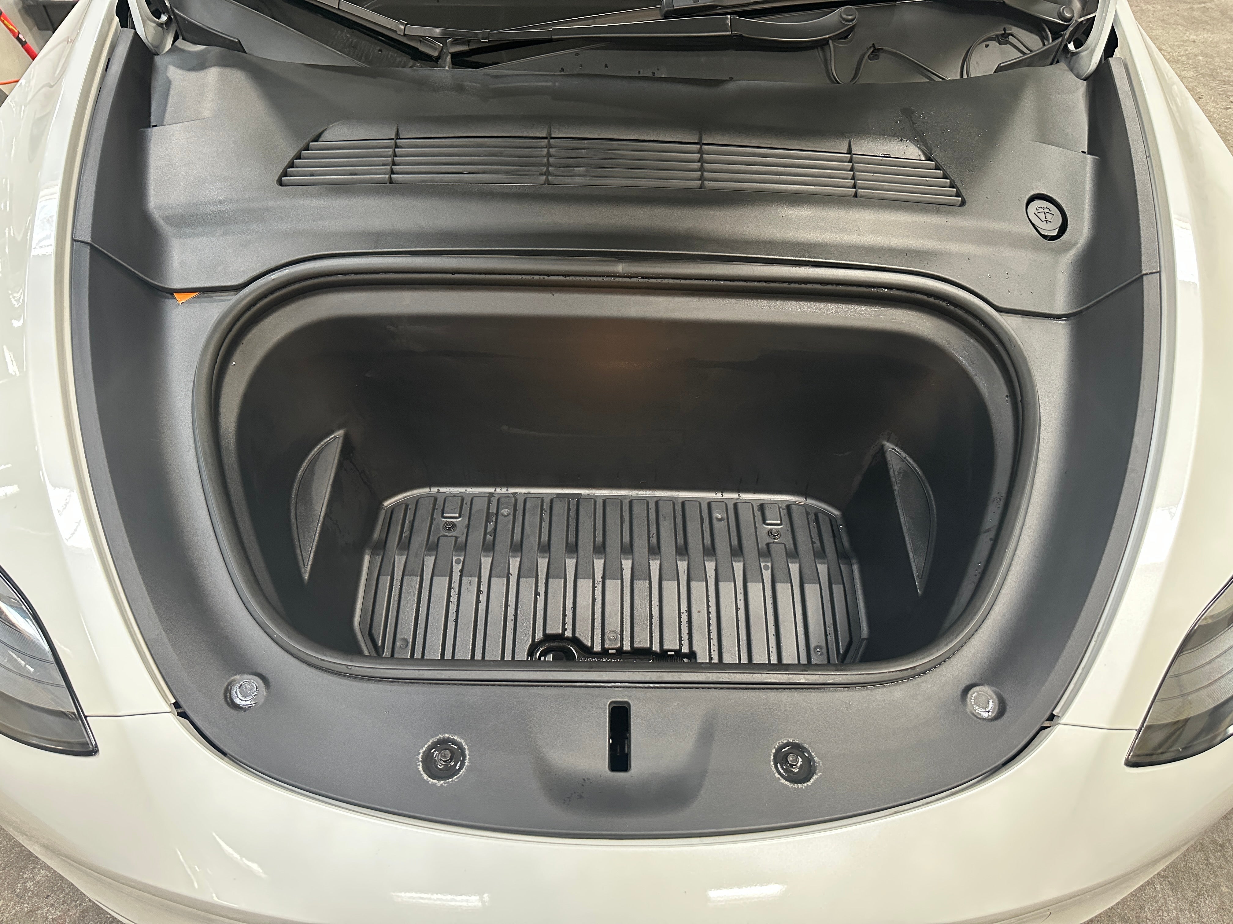 tesla model y 2022 7SAYGDEF5NF559610 image tesla model y 2022 7SAYGDEF5NF559610 image